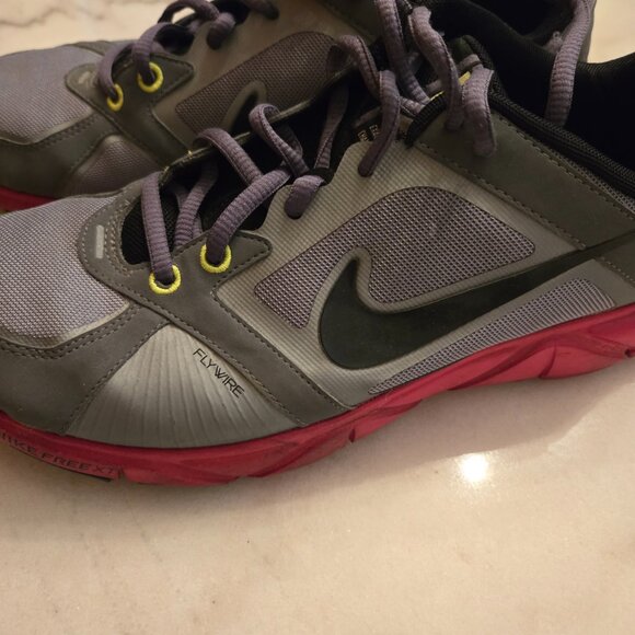 Nike Free XT Quick Fit Flywire Women's Running/Training Size 9 - Gray/Red/Black - Picture 4 of 6